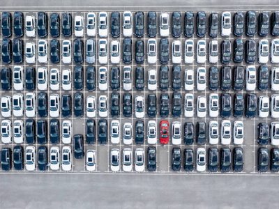 Імпорт легковиків із Китаю в Україну за дев'ять місяців скоротився на 37%
