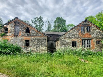 Туристи оминають, а дарма: це мальовниче село Поділля варто побачити