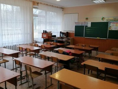 Прилетів ворожий дрон: на Тернопільщині учні пішли на вимушені канікули