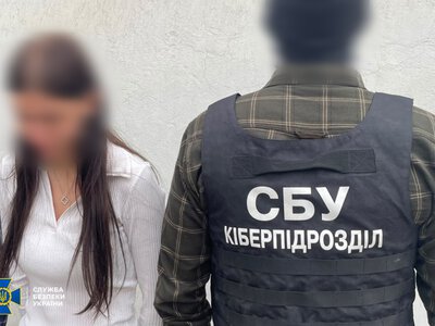 Фотографувала військові об’єкти з громадського транспорту: в Одесі затримали підозрювану в роботі на ФСБ