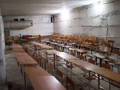 Уряд визначив предмети, які мають пріоритет для очного навчання в укриттях