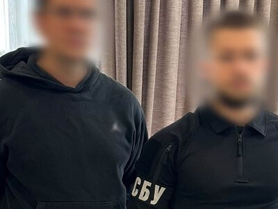 СБУ викрила одеситів, які допомагали рф продавати крадене зерно