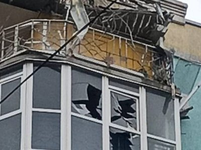 Унікальний рикошет: у Сумах російська авіабомба відскочила від житлового будинку