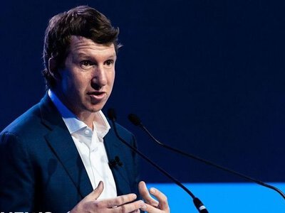 Маск і Anthropic оголосили про масштабні роздачі акцій