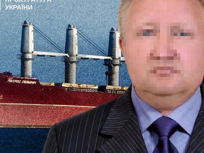 Уперше в Україні вивезення краденого зерна кваліфікували як воєнний злочин. Підозрюваний — російський капітан