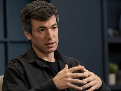 Натан Філдер розповів про роботу з Елізабет Голмс у новому фільмі