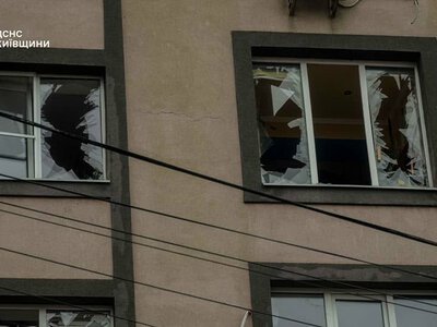 Обстріл Київщини: одна людина загинула, троє зникли, 10 постраждали
