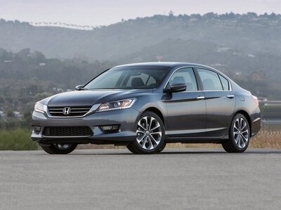 Honda представляє нову версію Accord: седан трансформується в універсал-кросовер