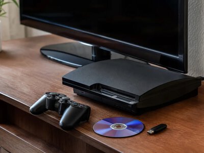 Шість способів використати стару PlayStation 3