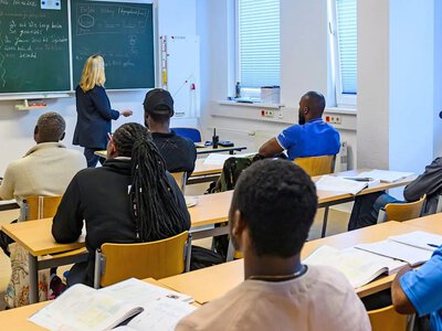 Німеччина посилить іспити з німецької мови для мігрантів - у чому причина