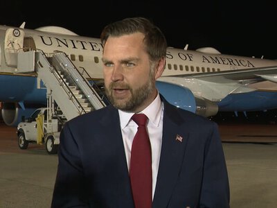 Партнер у певному сенсі: Венс не зміг назвати Україну союзницею США і виступив проти вступу в НАТО (відео)