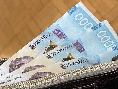 На Хмельниччині шістьом дітям-сиротам після втручання прокуратури виплатили понад 126 тисяч гривень