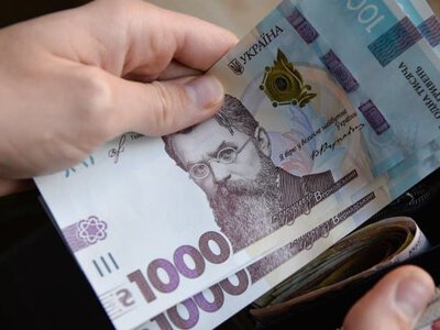 У Рівному майже 700 переселенців отримали фінансову допомогу: скільки коштів виділили