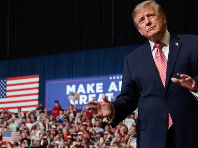 Трамп попереджає про загрози для США в разі перемоги демократів на виборах, порівнюючи ситуацію з протестами у Франції