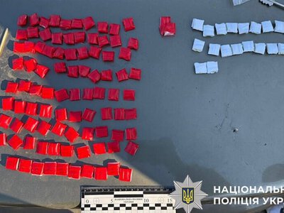 У Кривому Розі затримали 29-річного чоловіка за підозрою у збуті метамфетаміну