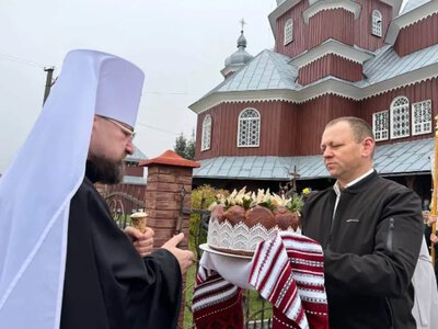 Сто років храму: святкове богослужіння у Гумниськах