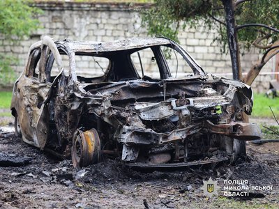 У Миколаєві фіксують наслідки обстрілу (ФОТО)