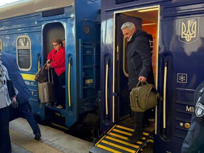  Віцепрезидент ЄІБ Карл Негаммер прибув до України з триденним візитом для підтримки відновлення та інфраструктури 