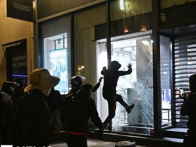 Vinted блокує оголошення з товарами, викраденими під час заворушень у Франції