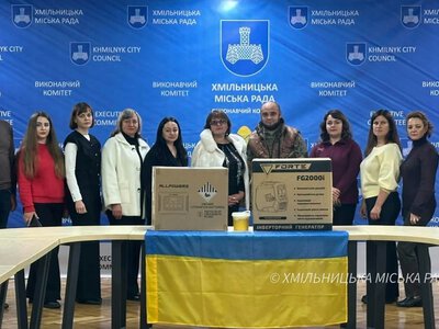 Із Хмільника на фронт передали генератор і зарядну станцію