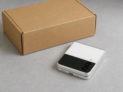 Apple скорочує терміни доставки попередніх замовлень iPhone Duo