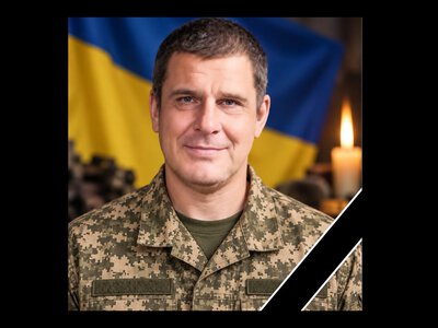 У Мукачеві попрощаються із полеглим захисником Андрієм Сальниковим