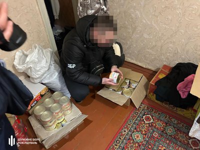 На Донеччині через махінації з продуктами підозрюють двох посадовців військової частини