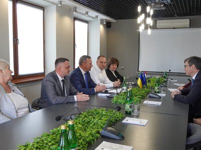 Мер Будапешта в Ужгороді заявив про подальшу підтримку України та згадав уроки Угорської революції