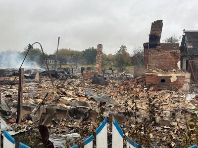 Потрібна допомога: на кордоні поблизу Чернігівщини ворожий дрон знищив будинок