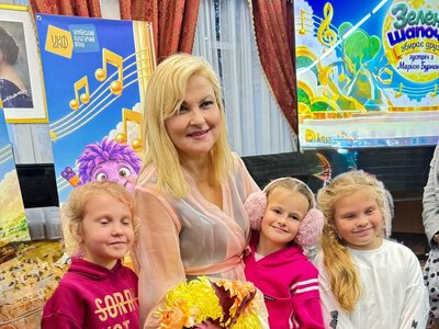 «Зелена Шапочка збирає друзів»: Марія Бурмака привезла до Тернополя новий проєкт