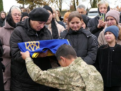 Калуська громада попрощалася з Воїном Назаром Середюком