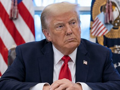 Трамп попередив Україну про тяжкі наслідки відмови від мирної угоди