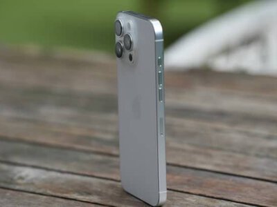 Китайські виробники смартфонів купують пам’ять зі зламаних iPhone: чипи продають до $75