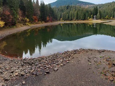 Як змінюється водний баланс озера Синевир: у Карпатах запроваджують нові вимірювання