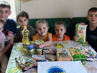 Громадська організація з Олександрівки передала гуманітарну допомогу евакуйованій багатодітній родині