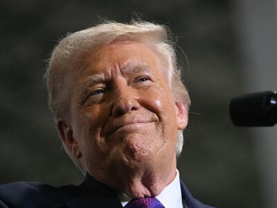 Басейн замість журналістів? Трамп хоче звільнити місце в Білому домі