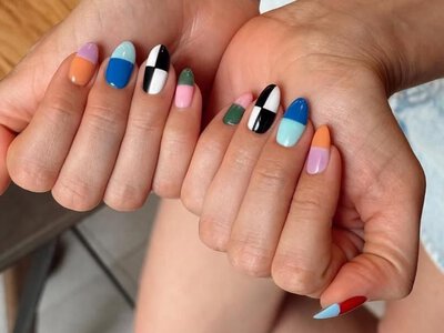 Ідеальний манікюр на осінь: як повторити найстильніший дизайн нігтів цього сезону