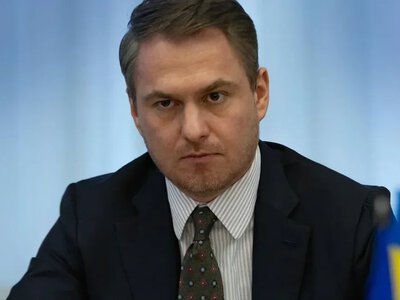 Ексгенпрокурор Кравченко подав декларацію після звільнення. Вперше зазначив будинок у Козині, ремонтом якого керував Кропива