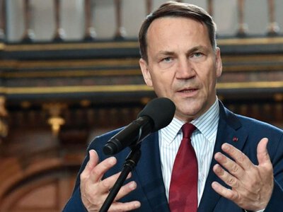 Самогубна тактика: Польща закриває в'їзд львівському депутату через рішення про рік Шухевича