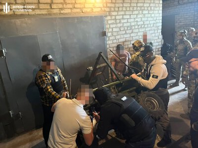 Військовослужбовці намагалися продати через інтернет наземний роботизований комплекс, що належав військовій частині