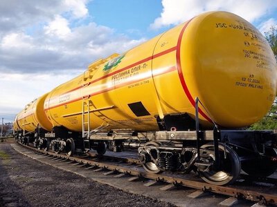 Уряд надав пріоритет перевезенням рослинної олії та пального: чому це важливо