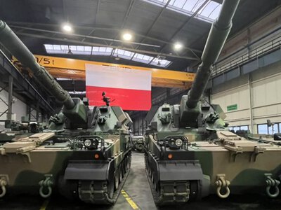 Через дії Львівської облради: Польща призупинила передачу Україні військової допомоги