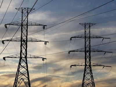 На Київщині 22 жовтня світло відключатимуть до восьми годин: графіки ДТЕК
