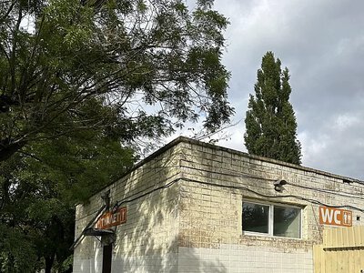 У Миколаєві просять відкрити туалет у парку: під час тривог там ховалися люди
