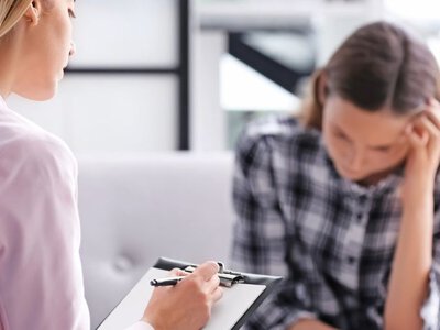Професійна допомога для вашого душевного комфорту: Психолог