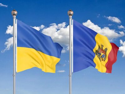 Пункти пропуску між Україною та Молдовою можуть змінити роботу через російські обстріли