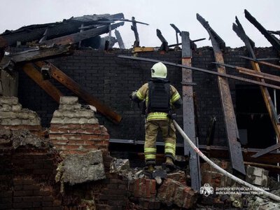 ​Росіяни атакували Дніпро: у приватному секторі виникли пожежі