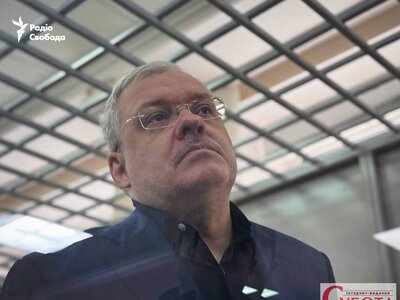 Галущенку зняли електронний браслет, але за кордон не випустять: що вирішив ВАКС