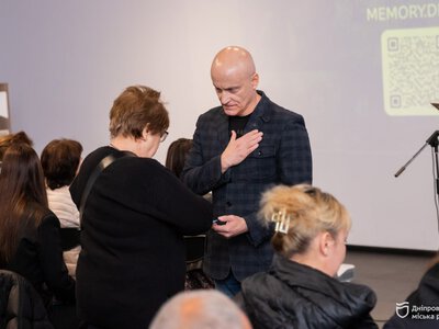 У Дніпрі вшанували 22 загиблих захисників України медалями
