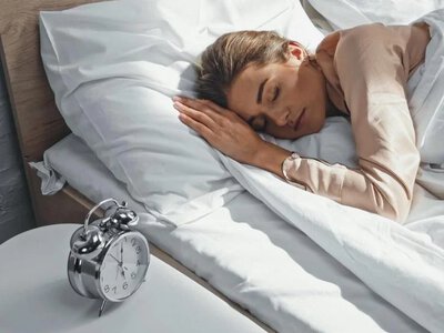 У роті гірко після пробудження: коли варто звернути увагу на цей симптом